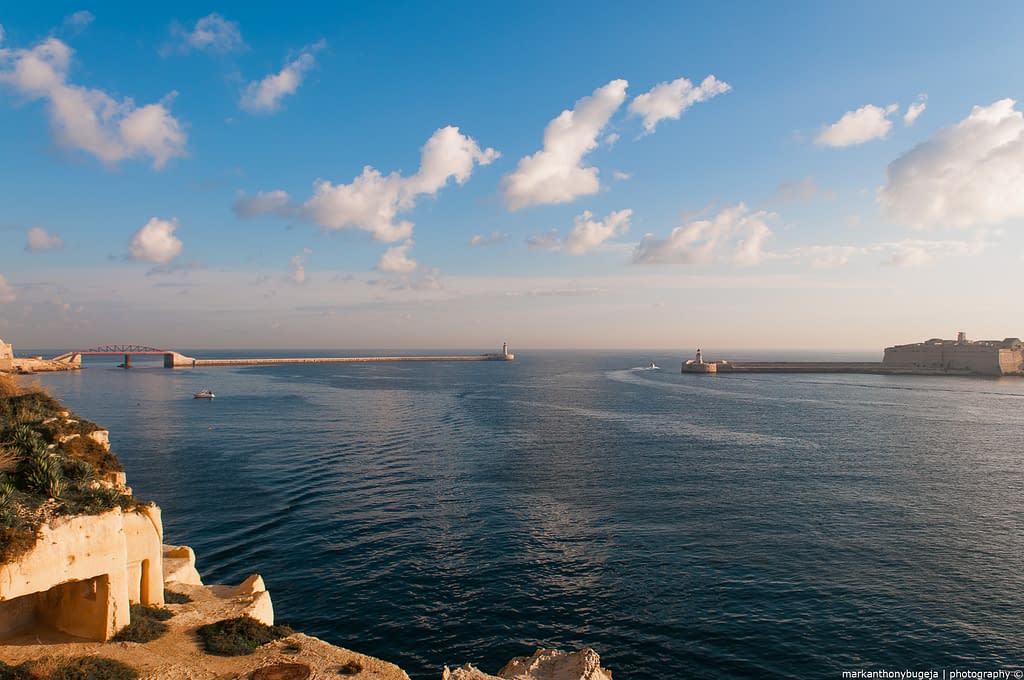 This picture shows the breakwater just outside of Valletta harbour. 